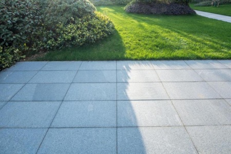 Comment construire un muret solide et esth&eacute;tique ?